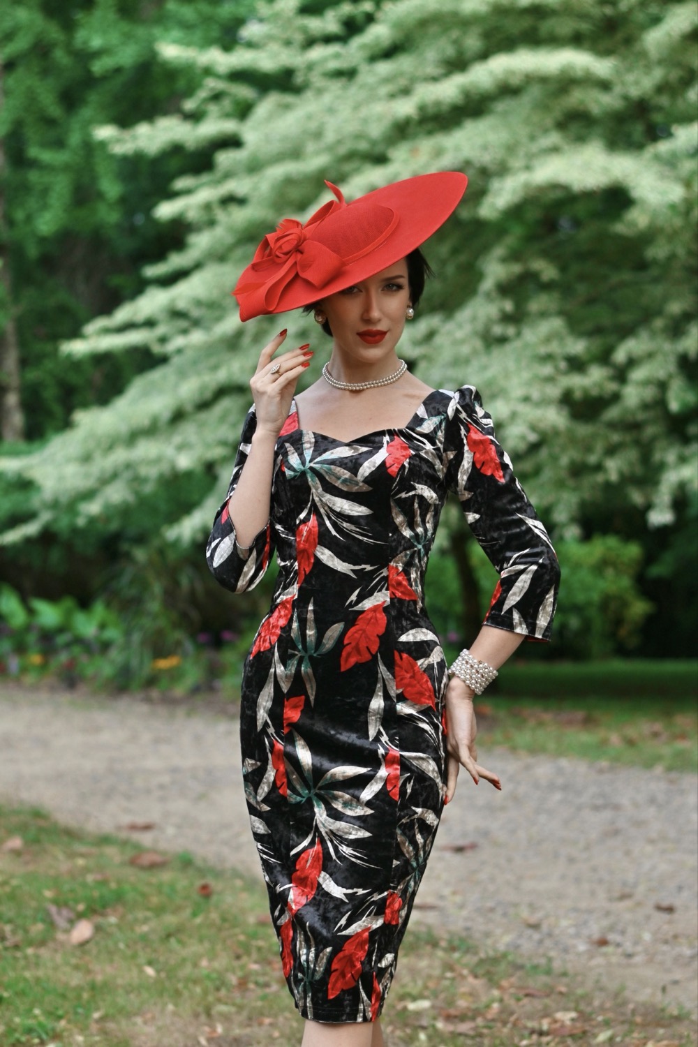 Ada Velvet Floral Wiggle Dress